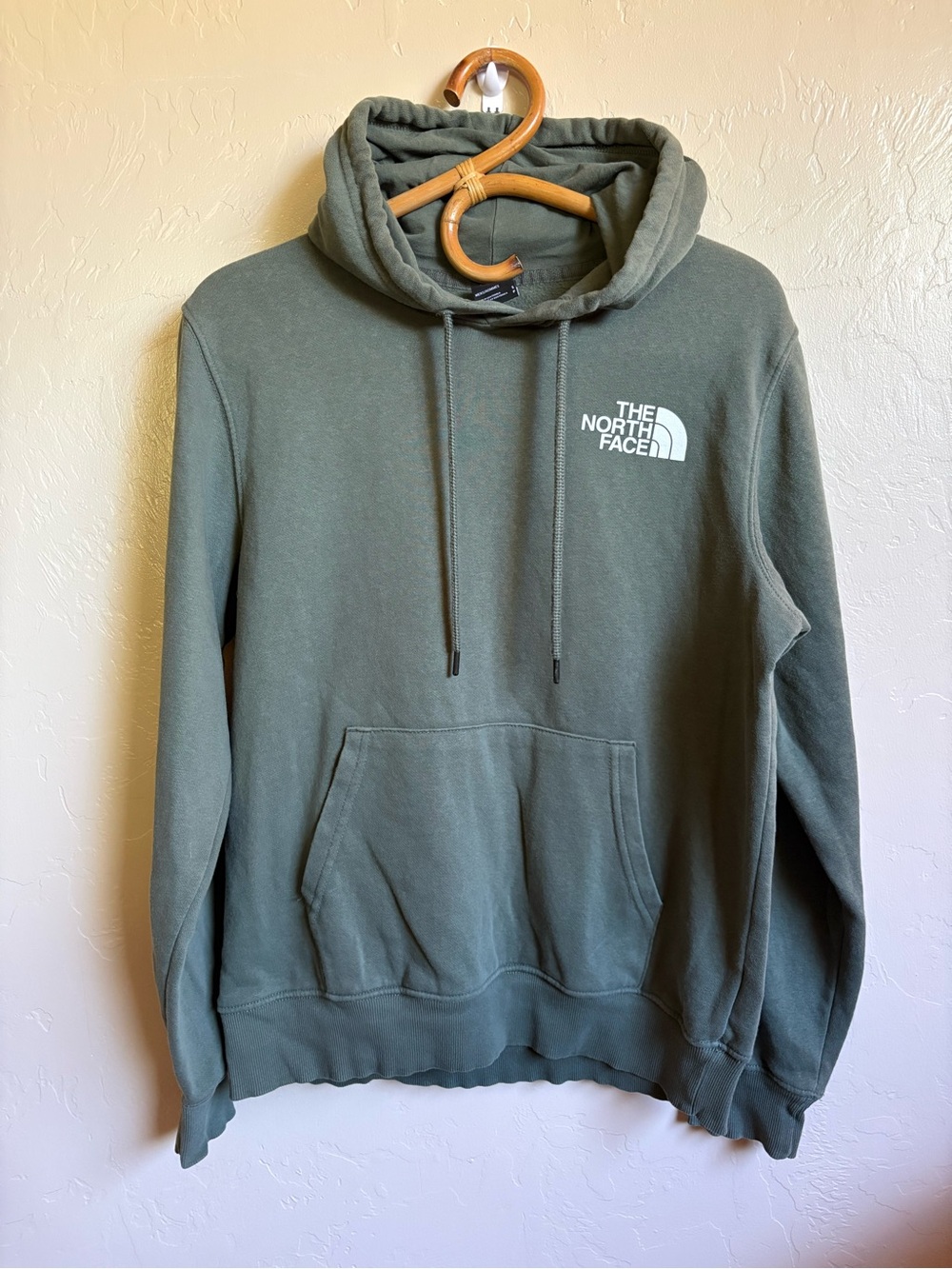 The North Face Men’s Never Stop Exploring Evolution Box Hoodie Sweatshirt Size S